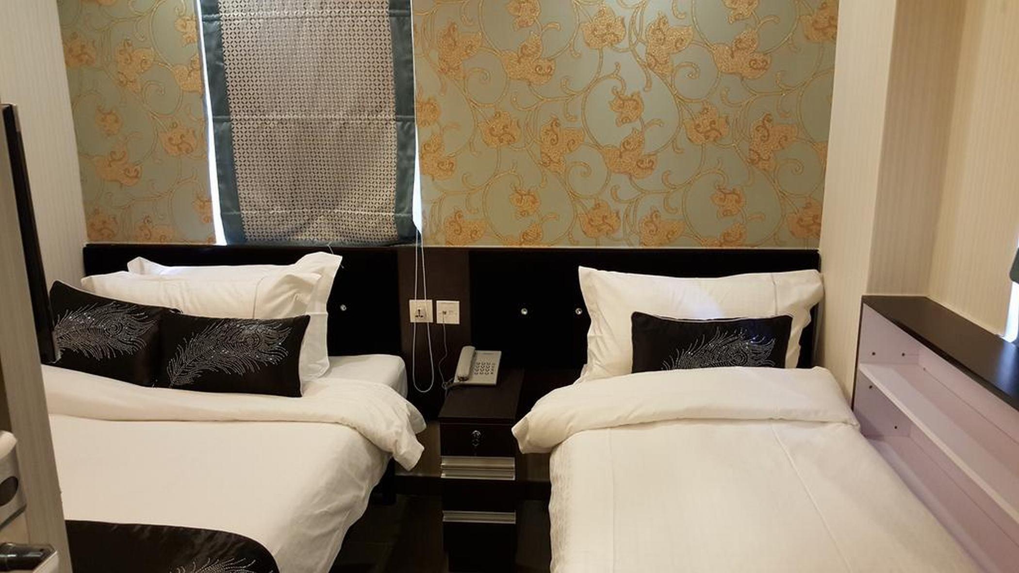 Seasons Hotel - Causeway Bay Hong Kong Esterno foto