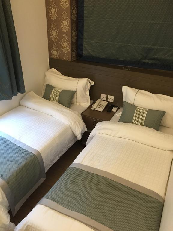 Seasons Hotel - Causeway Bay Hong Kong Esterno foto