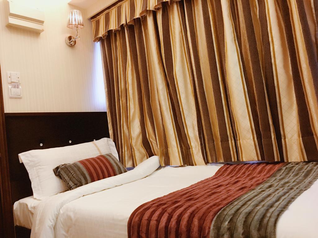 Seasons Hotel - Causeway Bay Hong Kong Esterno foto