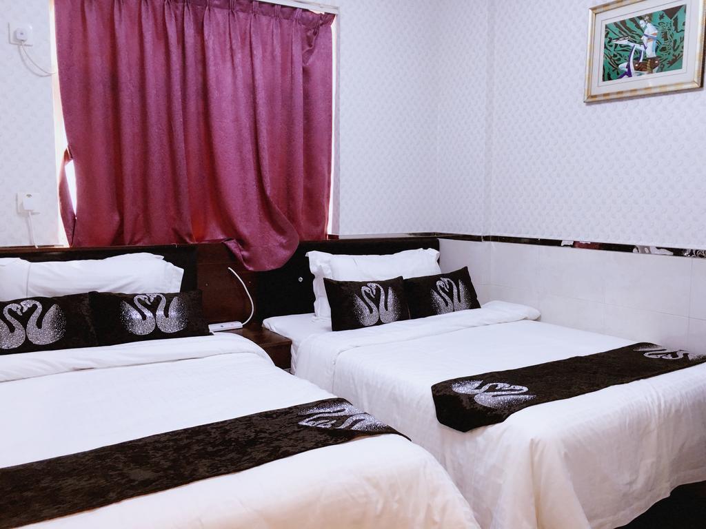Seasons Hotel - Causeway Bay Hong Kong Esterno foto