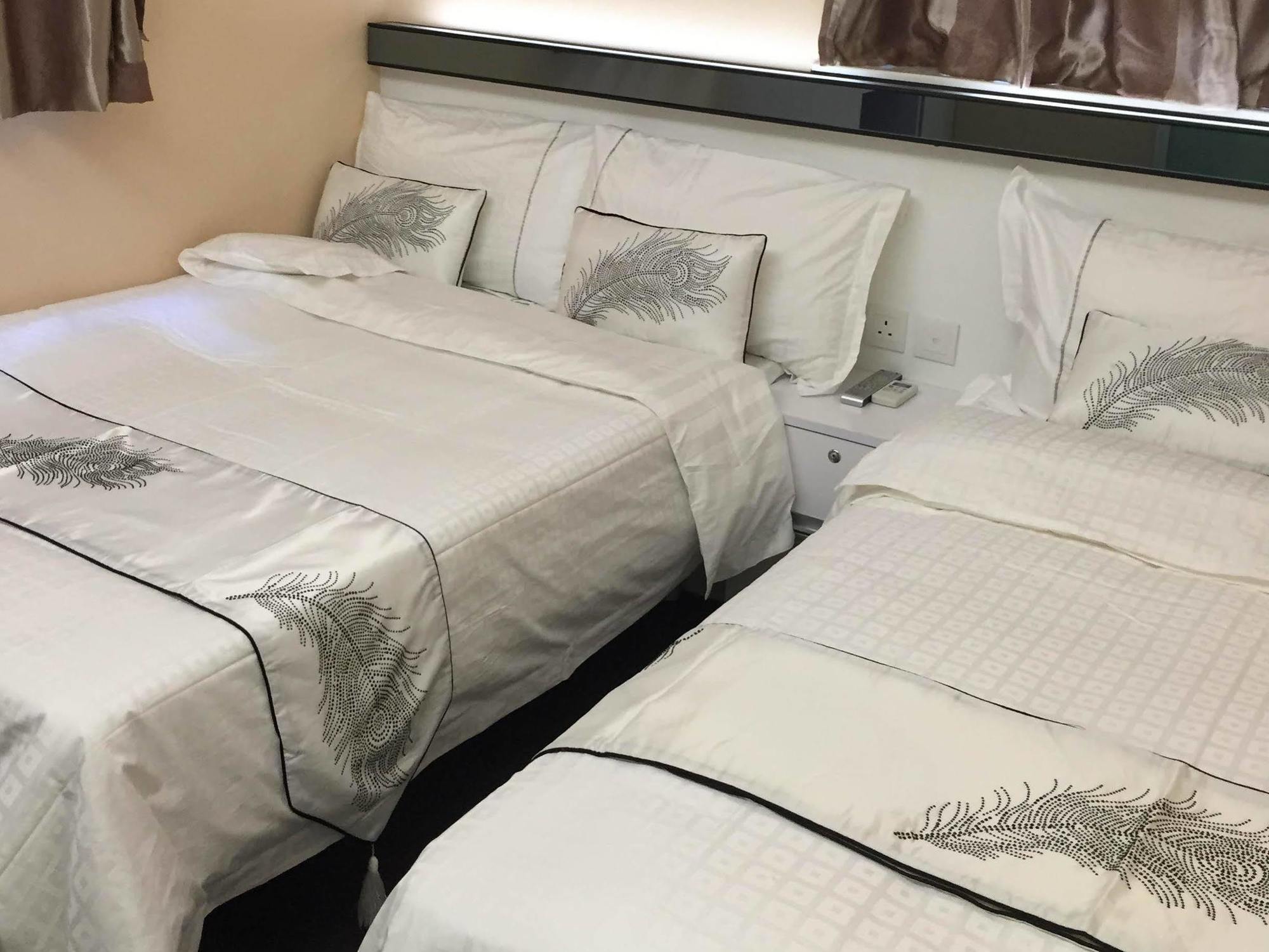 Seasons Hotel - Causeway Bay Hong Kong Esterno foto